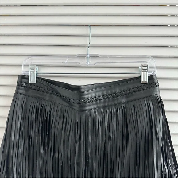 NWOT Wilson’s Leather Faux Leather Fringe Mini Skirt - Picture 2 of 9